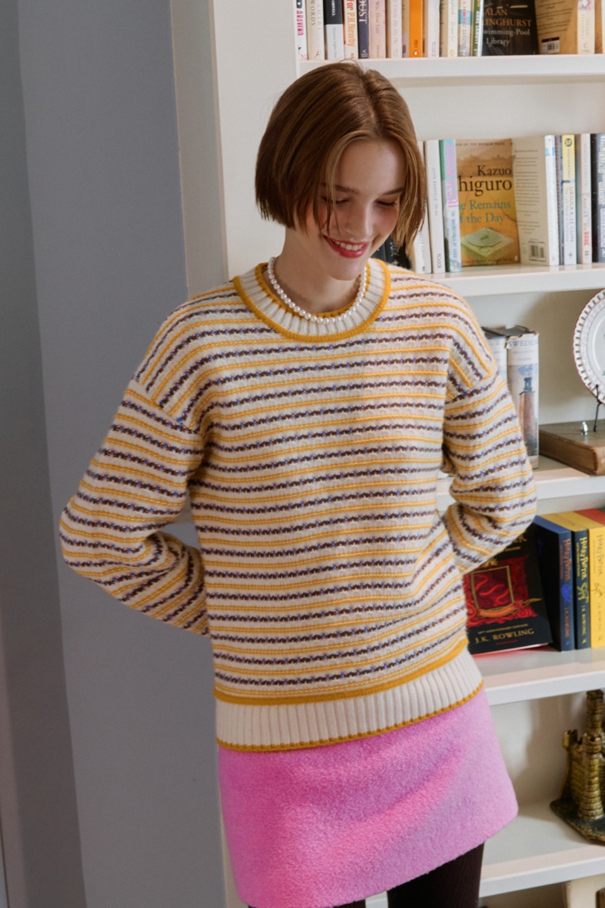 [한지민 착용]BOROUGH Flower wool knit (Yellow)
